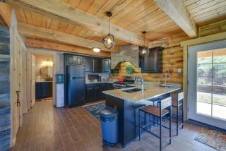 Mountain Cabin in Wyoming Range Scenic and Remote! - Kemmerer - 3
