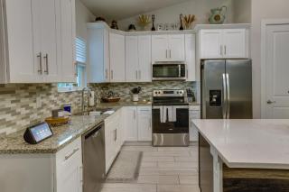 Port Saint Lucie Vacation Rental with Hot Tub! - Port St. Lucie - 4