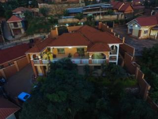 The Terrace Villa - Kampala - 6