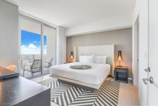 2 BDR Corner with Spectacular Ocean and City Views - Hollywood - 6