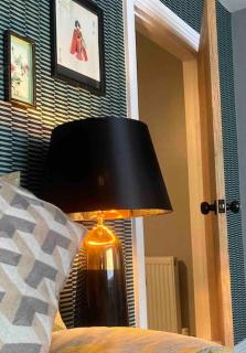 Spacious Semi-detached Southsea House, Free Parking On Drive - 4