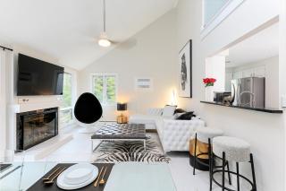 Exquisite One of a kind 3BDR Condo at Hilltop 5736 - Traverse City - 5