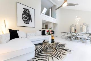 Exquisite One of a kind 3BDR Condo at Hilltop 5736 - Traverse City - 8