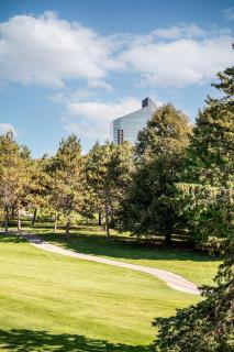 Beautiful 2BDR Loft Suite at Golf Course Condo 5549 - 1