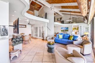 Noniluna 1 & 2 Rent Together - Sleeps 20 - 4