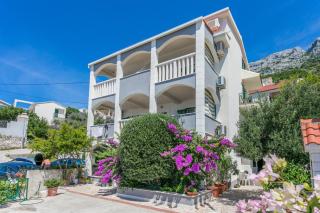 Apartments by the sea Pisak, Omis - 1067 - Pisak - 8