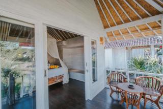 Paluh Beach Huts - Nusa Lembongan - 7