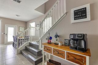 Epic Townhome at Windsor Island Resort - Davenport - 4