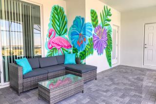 Magical 10-Bed Themed Windsor Island Home - Davenport - 6