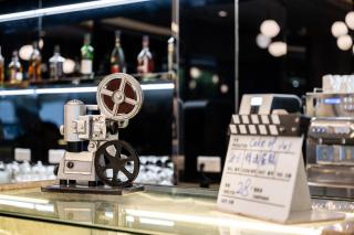 Crowne Plaza Shanghai by IHG - 4