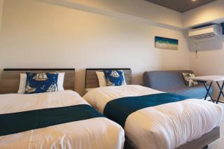 Maedamisaki Grand Blue 103 - Onna - 1