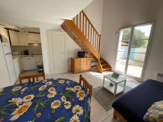 Maison de Vacances 8 Pers à 300m Plage avec Terrasse et Parking, Saint-Jean-de-Monts - FR-1-224C-272 - 9