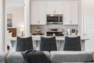 Family Desert Oasis home - 2