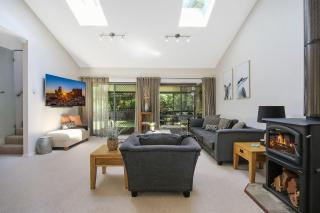 Brookside - Bright - 0