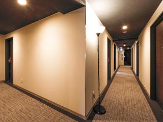 HOTEL LiVEMAX Shinsaibashi East - Osaka - 2