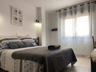 Victoria Home & Parking - 5