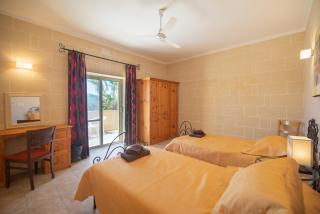 Rebekah Holiday Home - Għasri - 2