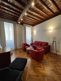 DOMVS SPAGNA Via Gregoriana - 1