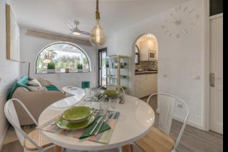 in front of the pool, large terrace, elegant & confortable, Wi-Fi - Costa Calma - 0