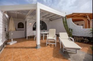 in front of the pool, large terrace, elegant & confortable, Wi-Fi - Costa Calma - 8