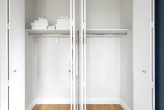 Midtown 2BR w Pool Gym Roof nr Subway NYC-385 - 1