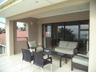 NorthShore Beach House - Southbroom - 8