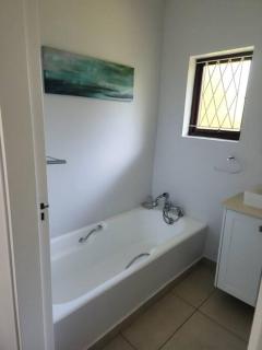 NorthShore Beach House - Southbroom - 4