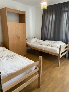 Hostel Heimli - Prishtinë - 1
