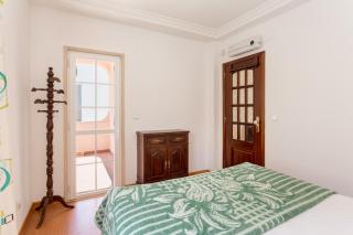 JOIVY Superb house with garden and patio - Charneca - 5