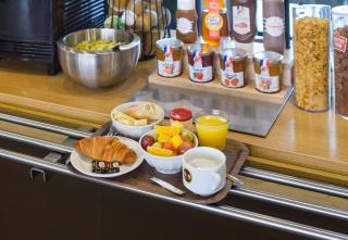 B&B HOTEL Cannes La Bocca Plage - Cannes - 4