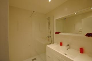 Gray d Albion THI235 - Cannes - 1