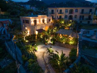 La Rosa - Luxury B&B - Isquia - 0