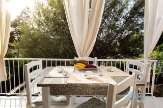 I quadri dell'onda-Porto Rotondo free parking - 4