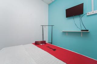 RedDoorz near Universitas YARSI - Jakarta - 8