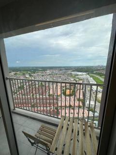 Ulike Homestay-3Room-4 king Size Bed-The Venus - Sitiawan - 1