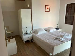 Apartmani Marijan Zavala-istok - Zavala - 7
