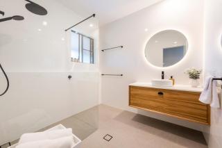 Tree Views - Oceanstays - Yamba - 7