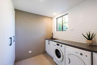 Tree Views - Oceanstays - Yamba - 1