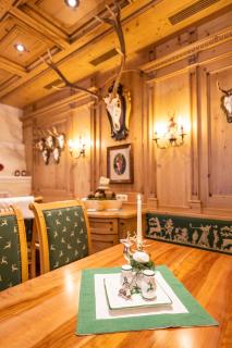 Familien- und Wellnesshotel Hanneshof - 1