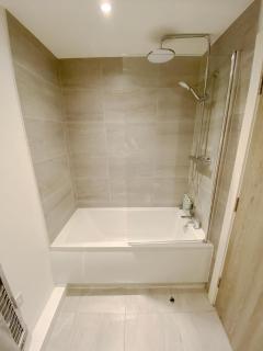 The Seaside Maisonette. Free Parking/Close To Town - 8