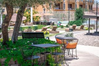 147 Fully Furnished 1BR Suite-Pet Friendly - Scottsdale - 2