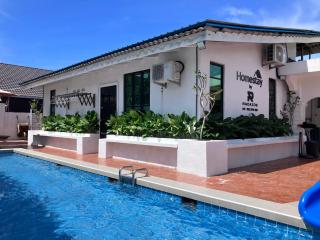 Homestay Kuala Terengganu By Radazos (pool, wifi) - 0