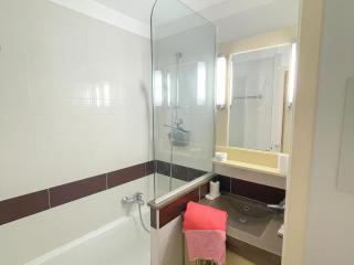 Duplex 3 pièces avec terrasse, solarium, piscine et parking - FR-1-504-418 - Saint-Raphaël - 3
