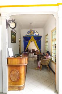 Hotel Tulips - Yogyakarta - 4