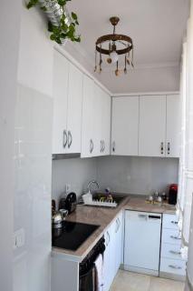 E Apartment, in Center, Cozy - 6