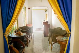 Hotel Tulips - Yogyakarta - 1