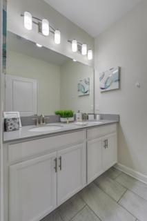 Champions Gate Resort - Modern Furnishings - Davenport - 1