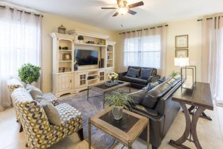 Epic Champions Gate Vacation Home - Davenport - 7