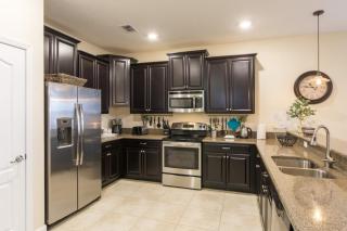 Epic Champions Gate Vacation Home - Davenport - 4