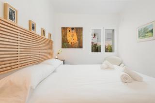 Holiday apartment in first line beach complex in Urbanization Pueblo Mediterráneo, Marbella - Marbella - 5
